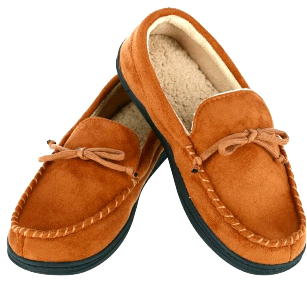 NWT Men's Isotoner Microsuede Moccasin Slippers